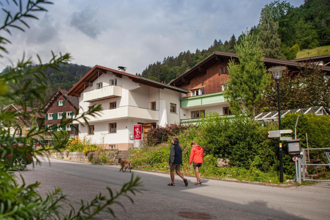 Hotel Garni Brigitte Bürserberg Zewnętrze zdjęcie