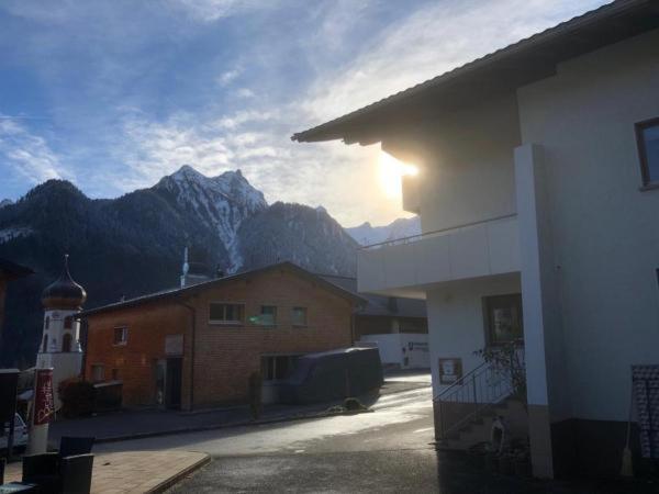 Hotel Garni Brigitte Bürserberg Zewnętrze zdjęcie